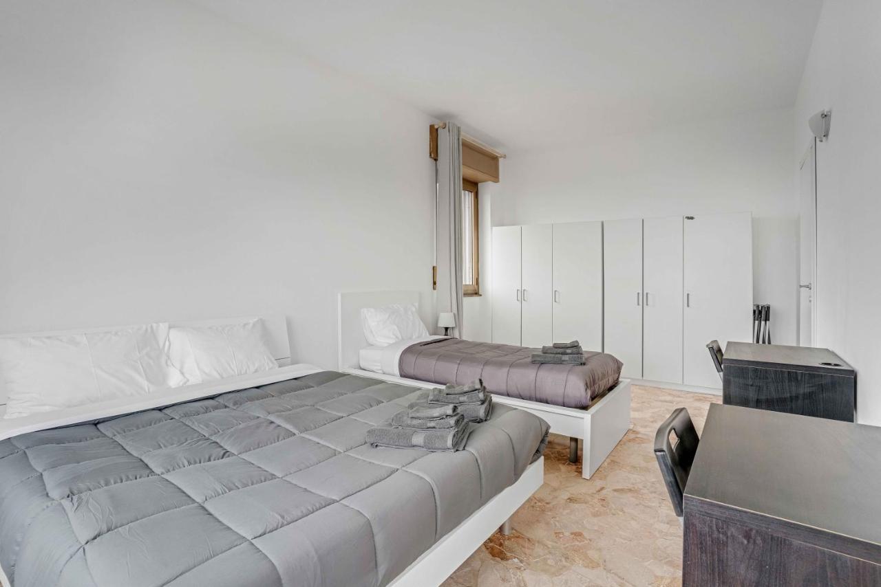 Cav9 - Large Apartment With Panoramic View - Mailand Exterior foto
